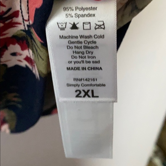 BNWT Randy top - Picture 3 of 3